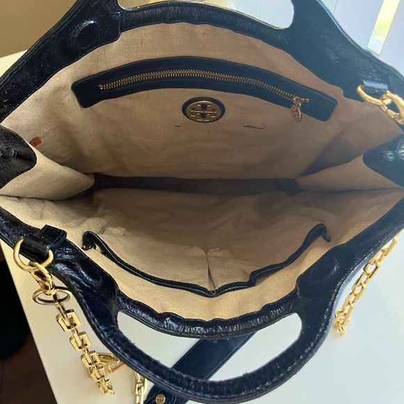 Tory Burch Tote Bag 🧡 - Picture 8 of 9